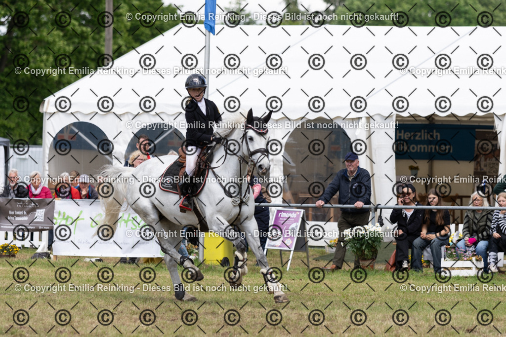 CL5A9405 | Emilia Reinking Fotografie - Realisiert mit Pictrs.com