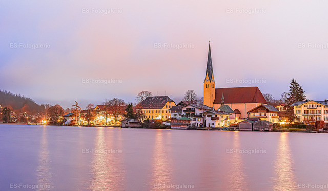 Tegernsee — Blick auf die Kirche