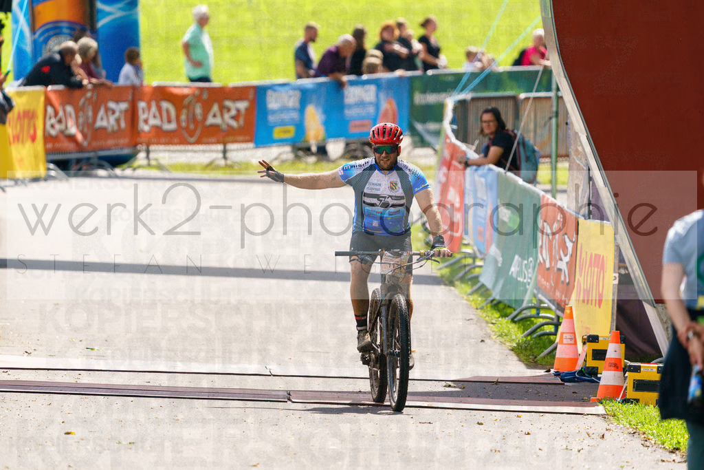 RennsteigRIDE Zieleinlaufbilder | Zieleinlauf RIDE 23