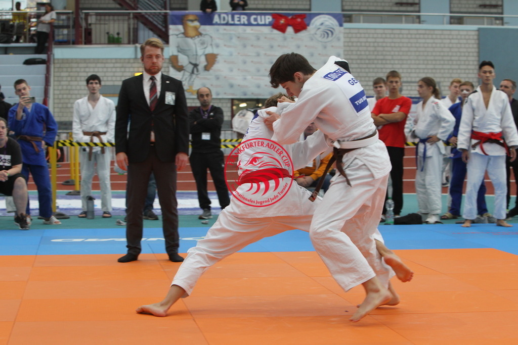 JT6F9114 | Fotos vom Adler Cup - Pictures from Adler Cup

Hier findet Ihr alle Eindrücke und großen Momente der Adler Cup Wochenenden. Here you will find all impressions and great moments of the Adler Cup weekends. - Realisiert mit Pictrs.com