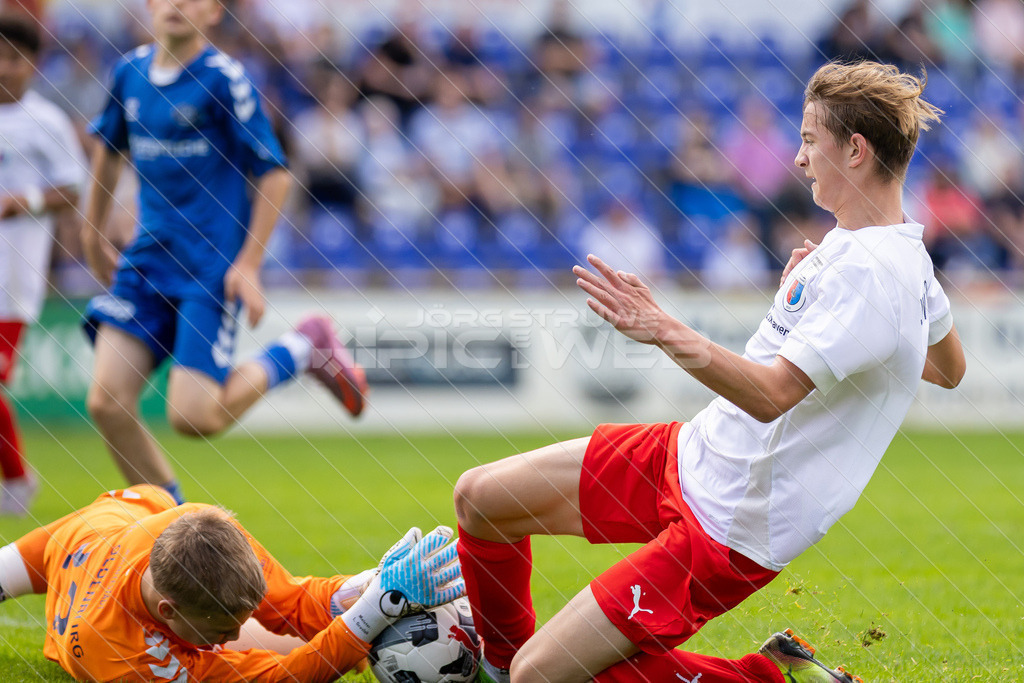 20250920_Picselweb-Fotografie_1R3_0190 | JFV D/A &amp; Stade - VfB Oldenburg0:1 VfB no70:2 VfB no70:3 VfB JFV Eigentor0:4 VfB no70:5 VfB no71:5 JFV no3 Jaric Jimenez-Voss2:5 JFV no9 Janko Sylvester3:5 JFV no16 Damian Elias Mihro Burekovic - Realisiert mit Pictrs.com