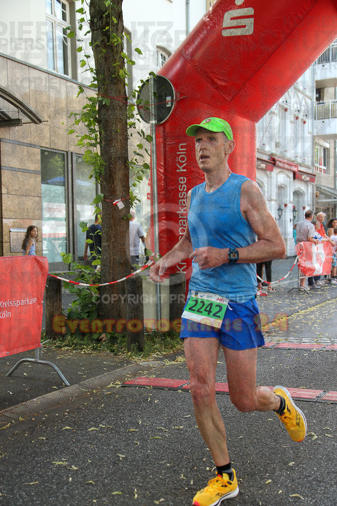 220625_1642_EX1_4891 | Sportfotografie im Rhein-Sieg Kreis, Köln, Bonn, NRW, Rheinland Pfalz, Hessen, etc. Unser Tätigkeitsfeld umfasst den Laufsport vom Volkslauf über den Marathon, Duathlon, Triathon bis zum Ultralauf wie Kölnpfad Ultra oder Schindertrail.