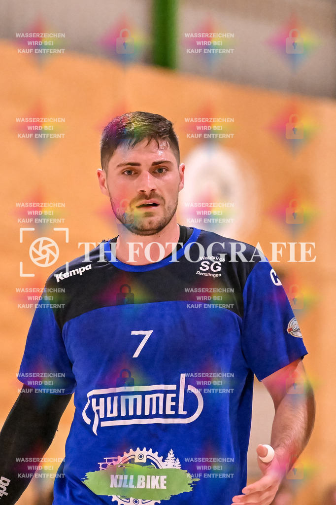 GER, SG Maulburg/Steinen - SG Walkirch/Denzlingen, Handball, Landesliga, 25. Spieltag, Saison 2023/2024, 27.04.2024 | Marco Quinto (SG Waldkirch/Denzlingen, #07)

GER, SG Maulburg/Steinen - SG Walkirch/Denzlingen, Handball, Landesliga, 25. Spieltag, Saison 2023/2024, 27.04.2024

Foto: TH Fotografie/Thomas Hess
