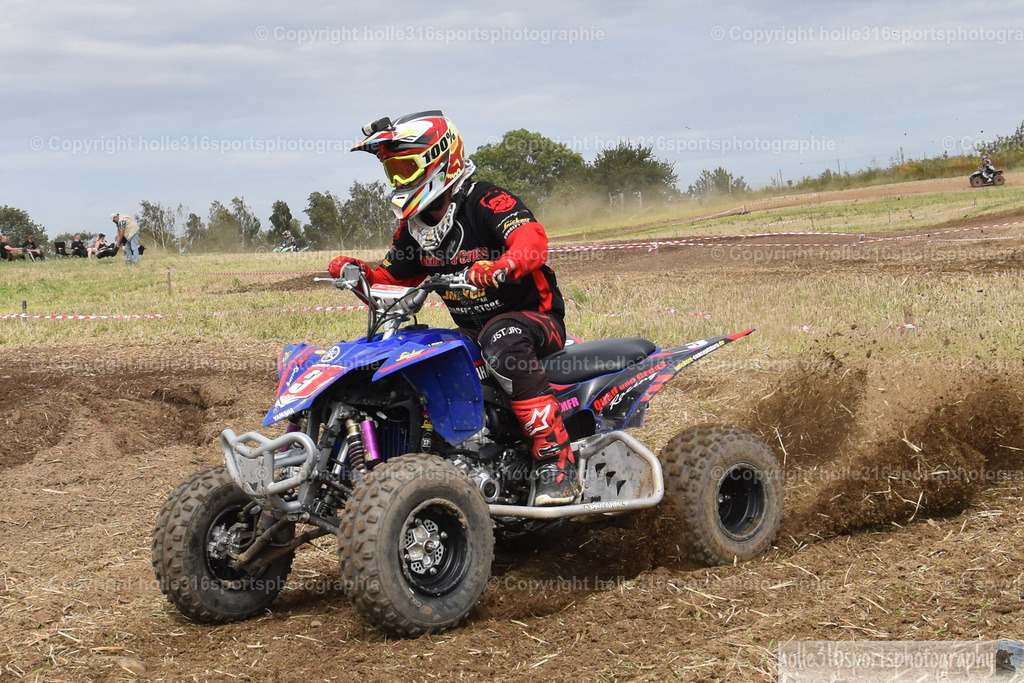 DSC_0990 (2) | Sportfotografie , Motorsport, Motoross, Reitsport, Mointainbike, Enduro,
Landschaft , Outdoor, Eventfotografie, Landschaft, Bilder online bestellen - Realisiert mit Pictrs.com