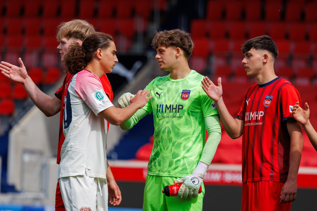 20260503-U19_FCH-LEV_016 | 1.FC Heidenheim 1846 vs. Bayer 04 Leverkusen, Fußball, U19, A-Junioren, NWL, U19-DFB-Nachwuchsliga, 2025/2026, Achtelfinale, 03.05.2026 in Heidenheim, Voith Arena(Foto: Michael Bulling) - Realisiert mit Pictrs.com