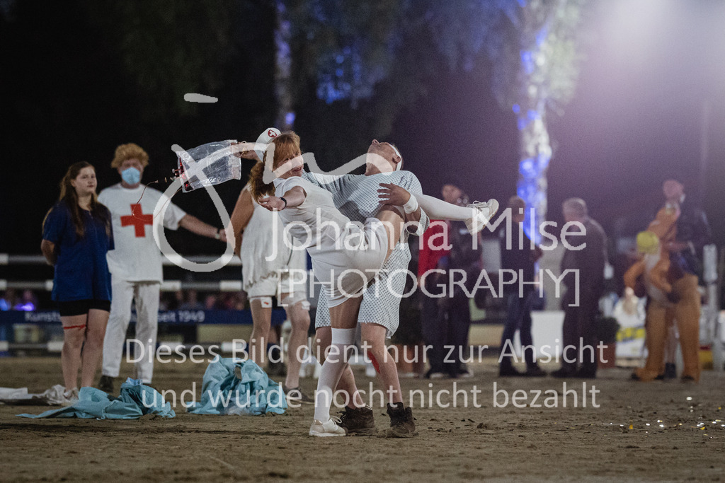 230827_Delbrueck_Kostuem-821 | Deine schönsten Turniermomente als professionelle Fotos! Entdecke hochwertige Pferdesport-Fotografie im Online-Shop. Jetzt Fotos finden & bestellen!