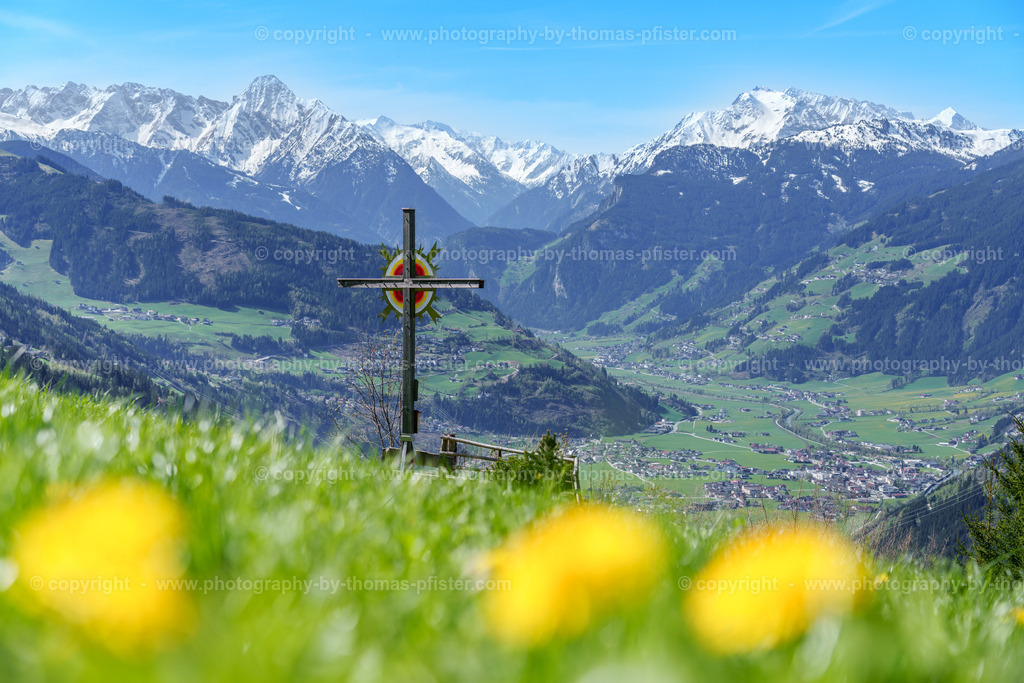 Distelberger Wetterkreuz copyright  Thomas Pfister-1 | PHOTOGRAPHY BY THOMAS PFISTER