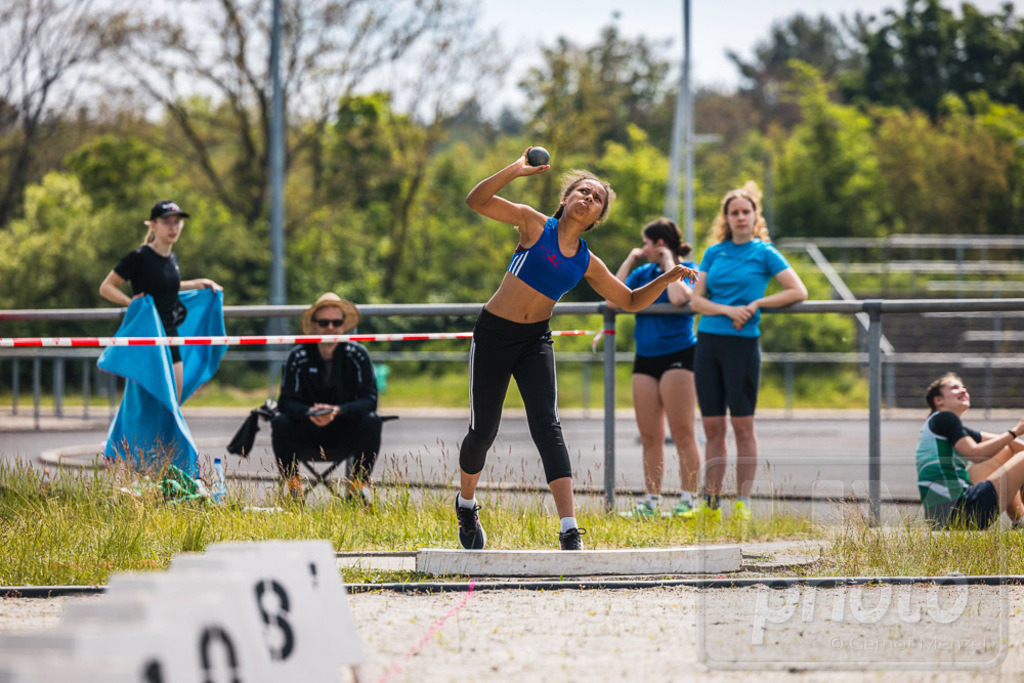 GM_20240511_279381_Canon EOS R5_GMHY3777_sRGB | Webshop der Firma HY-photo, bietet Fotos und Fotoprodukte vorrangig mit Motiven aus Hoyerswerda und Umgebung, aber auch weltweit. Fotograf: Gernot Menzel - Realisiert mit Pictrs.com