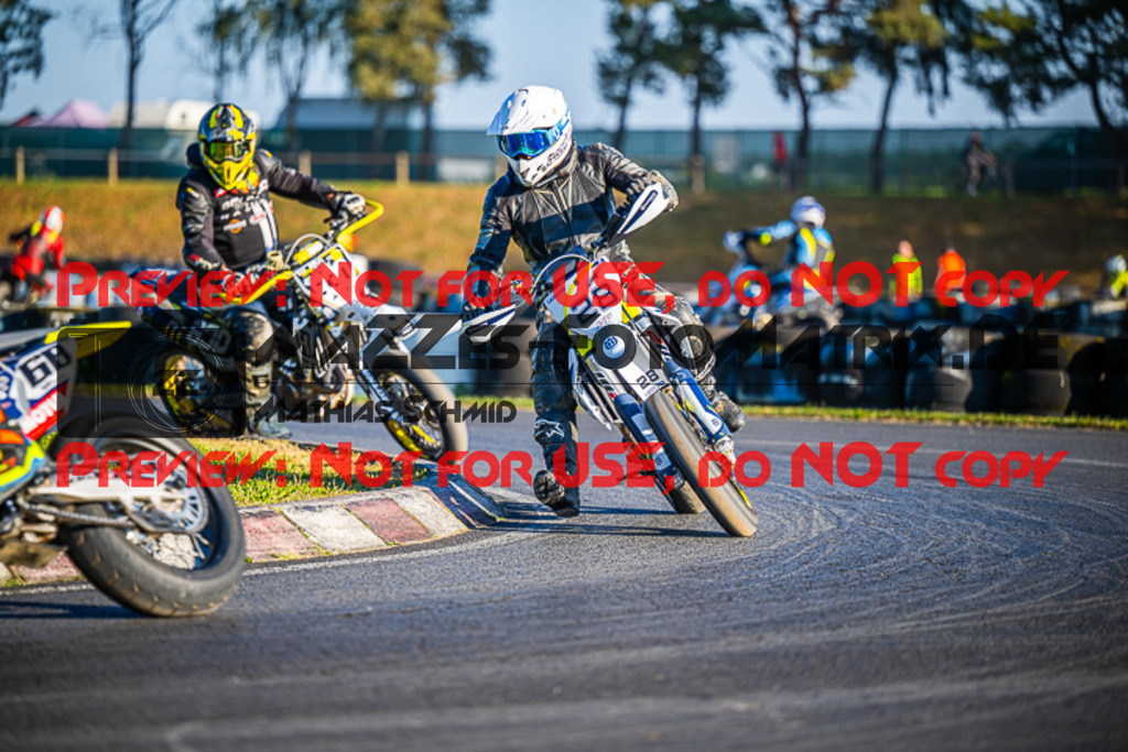 MaZZes_FotoMatrix_230916_3663 | UE40