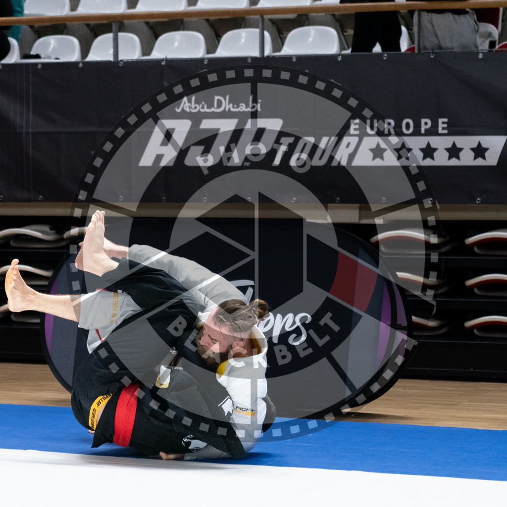 20241012PBB3840 | Athletes compete during the AJP Tour Europe Continental Jiu-Jitsu Professional Championship on October 12, 2024 in Almere near Amsterdam, Netherlands. © Chiara Dazi / photoblackbelt