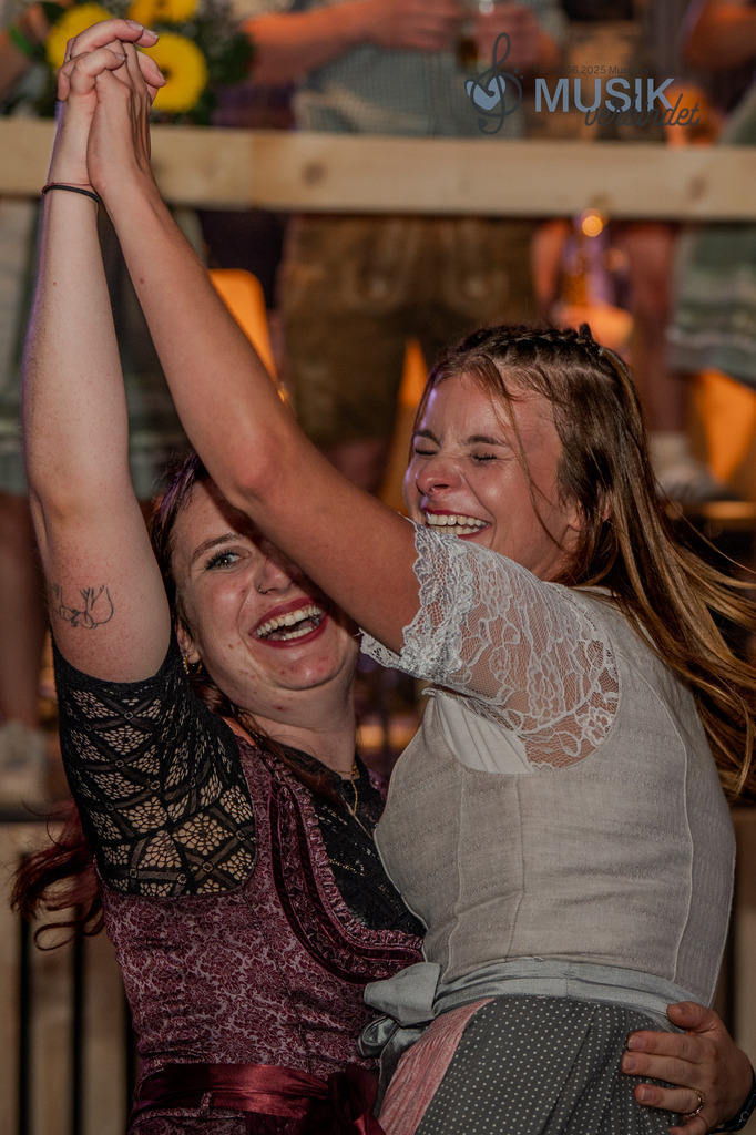 DSC_4698 | "Fussifoto.com – Ihr Ansprechpartner für hochwertige Fotografie! Entdecken Sie kreative Bilder und professionelle Dienstleistungen. Kontaktieren Sie uns für Ihre Projekte!"