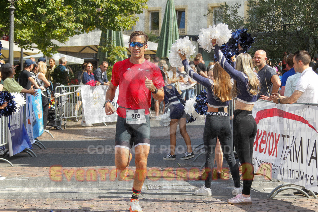 250824_1259_EV4_9731 | Sportfotografie im Rhein-Sieg Kreis, Köln, Bonn, NRW, Rheinland Pfalz, Hessen, etc. Unser Tätigkeitsfeld umfasst den Laufsport vom Volkslauf über den Marathon, Duathlon, Triathon bis zum Ultralauf wie Kölnpfad Ultra oder Schindertrail.