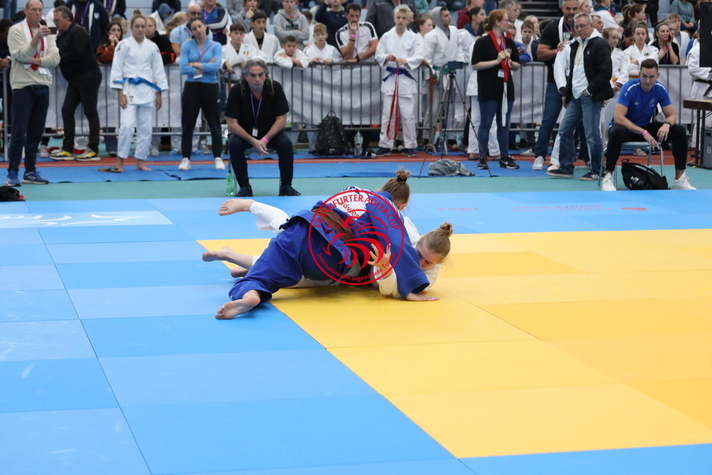 1J7A3370 | Fotos vom Adler Cup - Pictures from Adler Cup

Hier findet Ihr alle Eindrücke und großen Momente der Adler Cup Wochenenden. Here you will find all impressions and great moments of the Adler Cup weekends. - Realisiert mit Pictrs.com