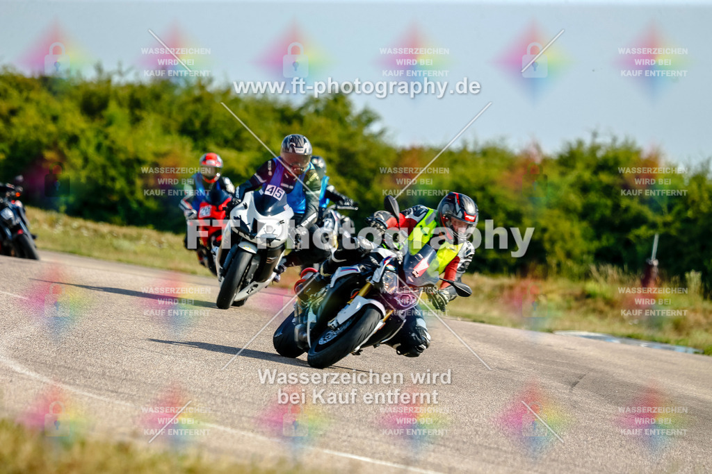 Chambley Juli-0502 | Hier findet Ihr Bilder von Touristenfahrten auf der Nürburgring Nordschleife oder von anderen Veranstaltungen die ich besucht habe. Viel Spass beim Durch Schauen 