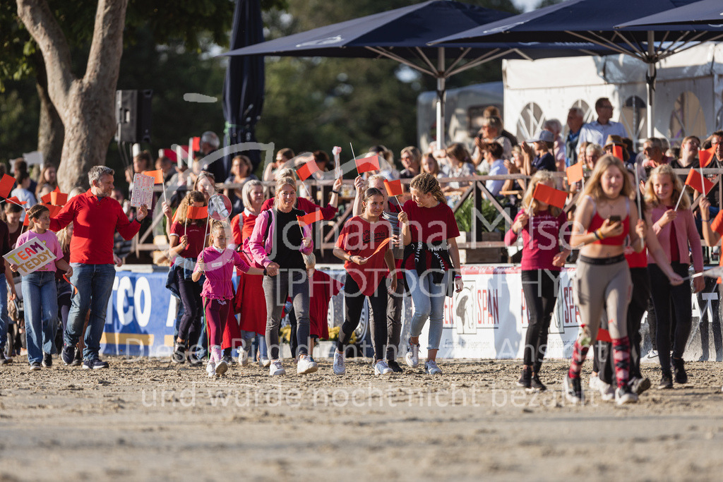 230728_BHO_Showprogramm-574 | Deine schönsten Turniermomente als professionelle Fotos! Entdecke hochwertige Pferdesport-Fotografie im Online-Shop. Jetzt Fotos finden & bestellen!