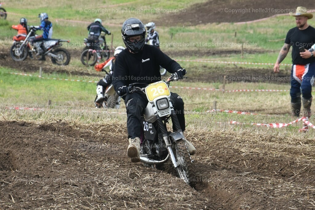 DSC_0236 (2) | Sportfotografie , Motorsport, Motoross, Reitsport, Mointainbike, Enduro,
Landschaft , Outdoor, Eventfotografie, Landschaft, Bilder online bestellen - Realisiert mit Pictrs.com