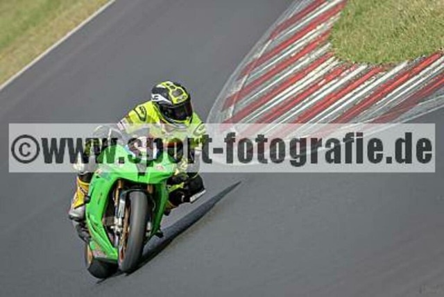 spof7988 | Professionelle Fotos von Sportveranstaltungen, aber auch Hochzeiten und anderen Events. - Realisiert mit Pictrs.com