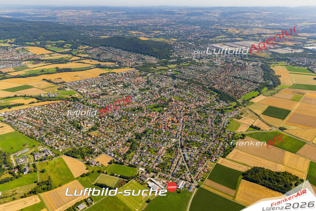 Klassische Luftaufnahme ohne Drohne zeigt:Großenritte bei Baunatal - Die Luftbildaufnahme wurde 2025 vom UL-Flugzeug heraus erstellt ( keine Drohnenaufnahme ) - Hochauflösende Luftaufnahme -Nicht vergleichbar mit Google Maps oder Satelittenbilder- Die Geschenkidee !Mit Lizenz und Bildrechte bestellbar