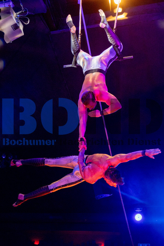 SES_VARECE20250907-43 | bond - Realisiert mit Pictrs.com