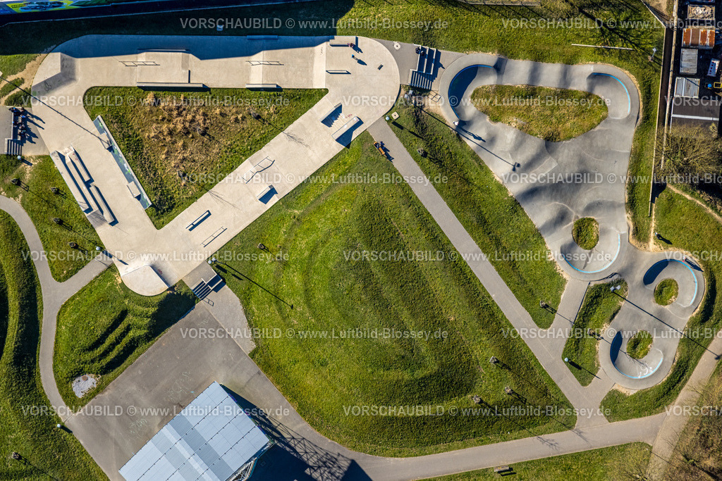 Dortmund250302164 | Luftbild, Pumptrack im Sport- und Freizeitpark (Skatepark Hombruch), Hombruch, Dortmund, Ruhrgebiet, Nordrhein-Westfalen, Deutschland