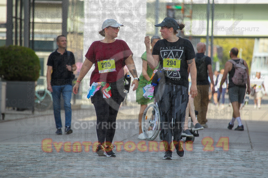250920_1355_EV4_6878 | Sportfotografie im Rhein-Sieg Kreis, Köln, Bonn, NRW, Rheinland Pfalz, Hessen, etc. Unser Tätigkeitsfeld umfasst den Laufsport vom Volkslauf über den Marathon, Duathlon, Triathon bis zum Ultralauf wie Kölnpfad Ultra oder Schindertrail.