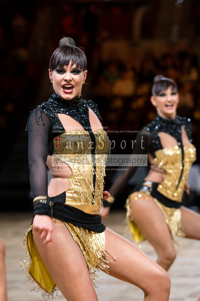 20241109_DM-Formationen_Vorrunde_1185 | Tanzsportbilder, Standardtanz, Lateintanz, WDSF, DTV, LTVB, dancecomp, goc, hessen tanzt, blaues band der spree, walzer, tango, wiener walzer, slowfox, quickstepp, samba, rumba, cha-cha-cha, paso doble. jive, hd-kroft photography, turniertanzsport