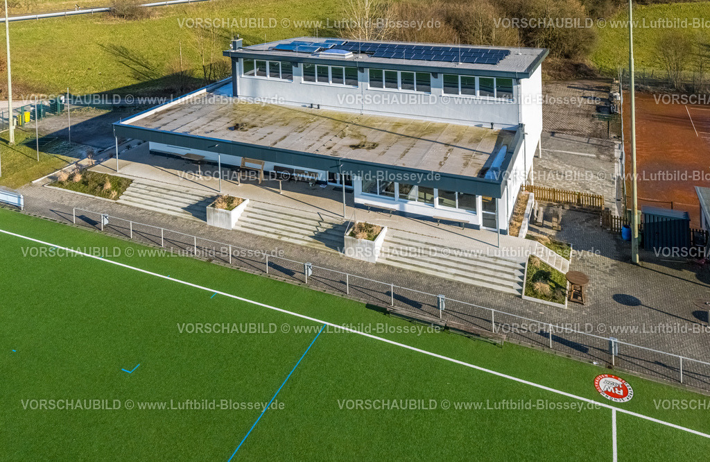 Finnentrop2502600077SportzentrumKoltermecke | Luftbild, Neues Sportzentrum Koltermecke, Sportplatz, Tennisplatz, Dreifachhalle, Sporthalle, Schönholthausen, Finnentrop, Sauerland, Nordrhein-Westfalen, Deutschland