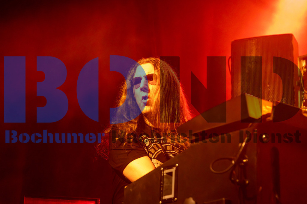 SES_NURDIO20250102-41 | bond - Realisiert mit Pictrs.com