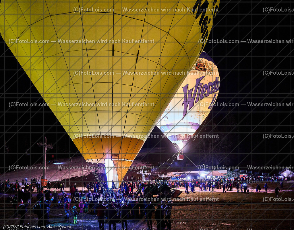 ALP0395_Nacht der Ballone_Lackenhof | (C)FotoLois.com, Alois Spandl, 'Nacht der Ballone' des Ballonclub ÖTSCHERLAND in Lackenhof/Weitental, gemeinsame Veranstaltung mit Tourismusverband ÖTSCHER, Mi 28. Dezember 2022.