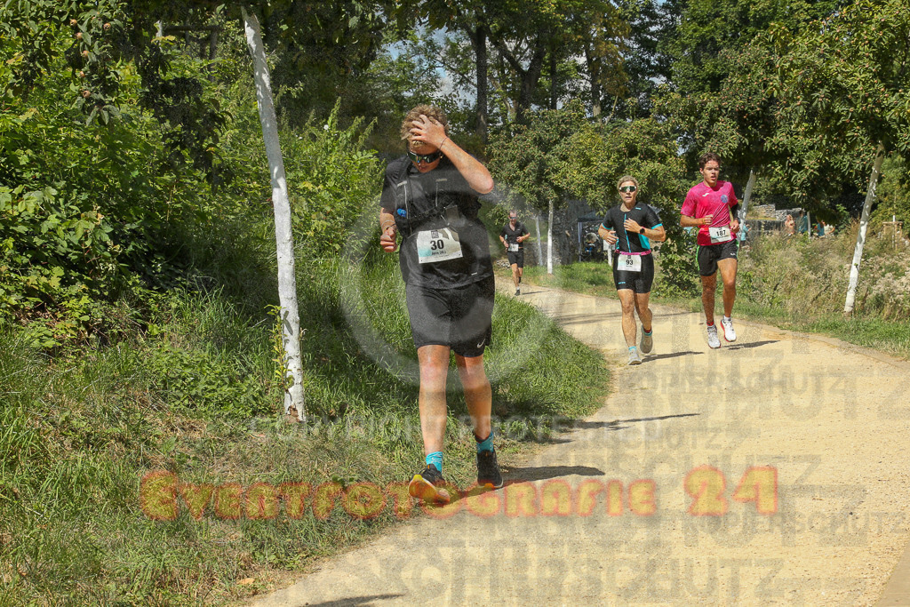 250824_1245_EX1_0408 | Sportfotografie im Rhein-Sieg Kreis, Köln, Bonn, NRW, Rheinland Pfalz, Hessen, etc. Unser Tätigkeitsfeld umfasst den Laufsport vom Volkslauf über den Marathon, Duathlon, Triathon bis zum Ultralauf wie Kölnpfad Ultra oder Schindertrail.