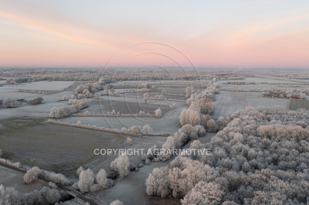 20221218-DJI_0038 | Luftbilder einer Winterlandschaft zum Sonnenaufgang - Realisiert mit Pictrs.com