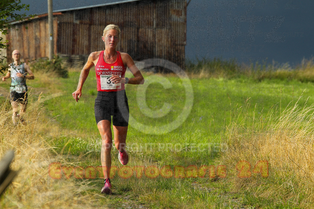 250801_1851_EV4_7598 | Sportfotografie im Rhein-Sieg Kreis, Köln, Bonn, NRW, Rheinland Pfalz, Hessen, etc. Unser Tätigkeitsfeld umfasst den Laufsport vom Volkslauf über den Marathon, Duathlon, Triathon bis zum Ultralauf wie Kölnpfad Ultra oder Schindertrail.
