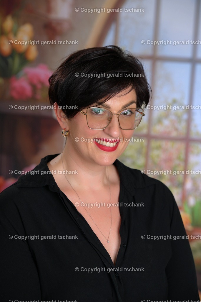DSC_6172kor | Wählen Sie hier bitte Ihr bestes Foto aus, mit diesem Bild wird Ihr Set produziert. Sollten Sie kein Bild wählen oder mehrere suchen wir das Beste aus!