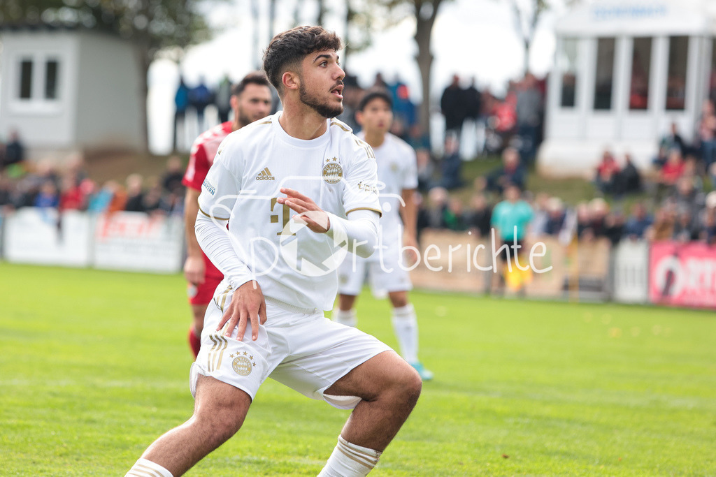 TSV Aubstadt - FC Bayern Amateure | Eyuep AYDIN (FCB #6) beim Elfmeter, den er verschiesst