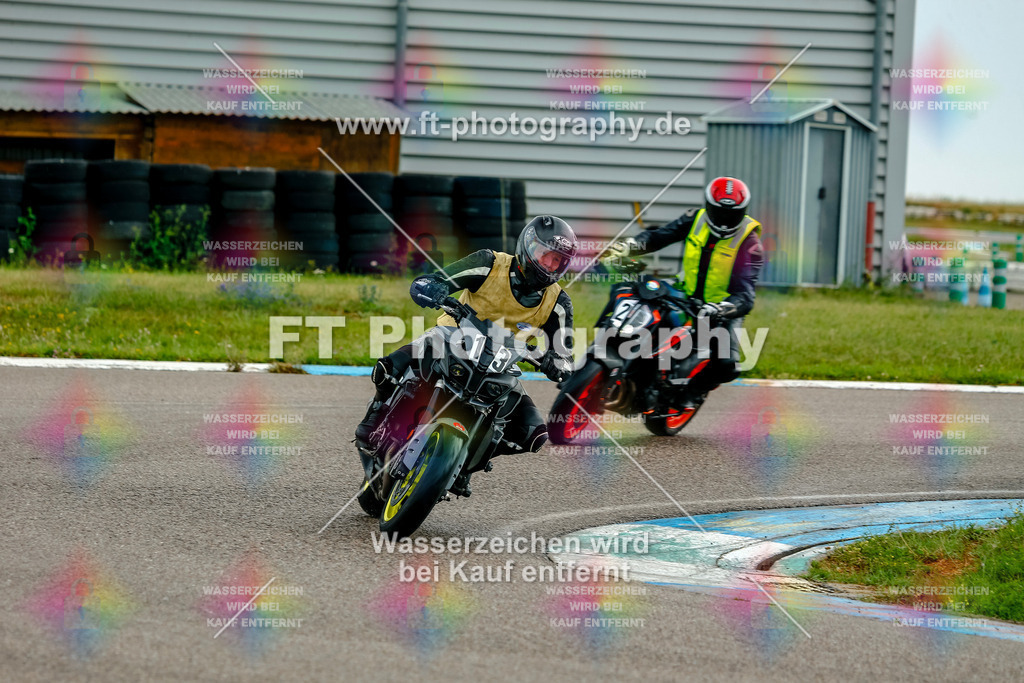 Chambley Juli-1515 | Hier findet Ihr Bilder von Touristenfahrten auf der Nürburgring Nordschleife oder von anderen Veranstaltungen die ich besucht habe. Viel Spass beim Durch Schauen 