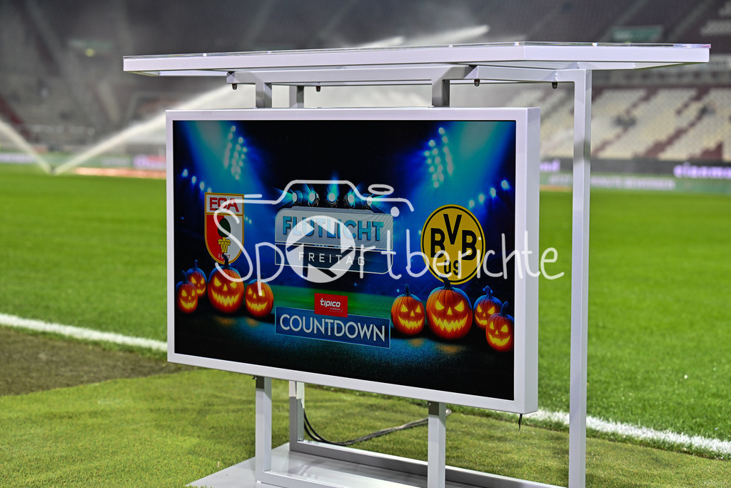 FC Augsburg - Borussia Dortmund | AUGSBURG, GERMANY - OCTOBER 31: TV, SKY, Halloween before the bundesliga match between FC Augsburg vs. Borussia Dortmund on matchday 9 at WWK Arena on October 31, 2025 in Augsburg, Germany / DFL REGULATIONS PROHIBIT ANY USE OF PHOTOGRAPHS AS IMAGE SEQUENCES AND/OR QUASI-VIDEO