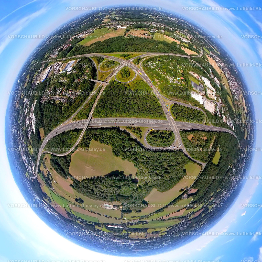 Sprockhoevel20220823BAB1a | Luftbild, Autobahnkreuz Wuppertal-Nord, Autobahn A1 und Autobahn A46, Fisheye Aufnahme, Fischaugen Aufnahme, 360 Grad Aufnahme, Halloh, Sprockhövel, Ruhrgebiet, Nordrhein-Westfalen, Deutschland