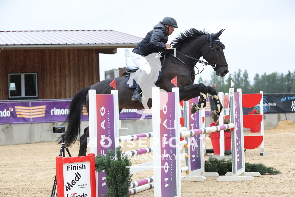 0P6A7754 | Willkommen bei Brunnmayr - Design & Fotografie – Ihrem Spezialisten für Reitturniere und Pferdeveranstaltungen in Oberösterreich, Salzburg und Bayern! Seit über 17 Jahren sind wir leidenschaftlich dabei.