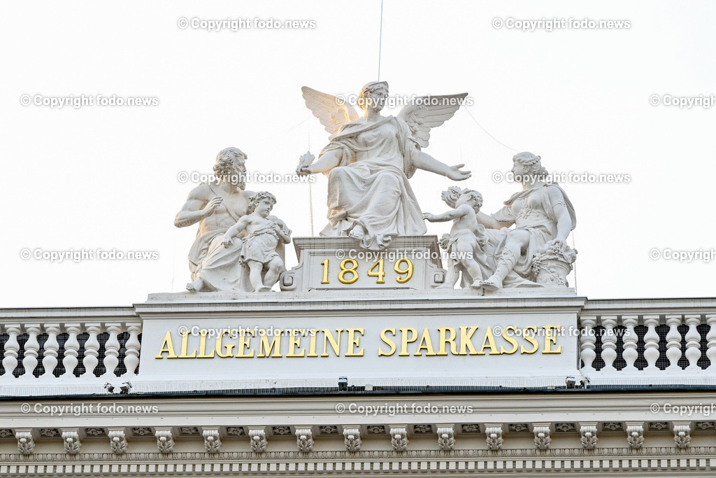 Linz_ Promenade_ Sparkasse Ooe_ 21.09.2023-11 | 21.09.2023, Linz, AUT, Promenade, im Bild Sparkasse Ooe, Gebaeude, Sparkasse OÖ, Gebäude

Drohne