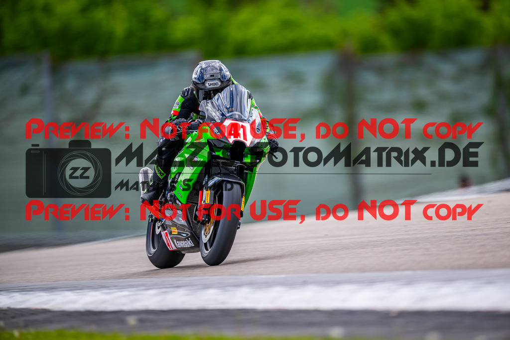 MaZZes_FotoMatrix_240505_6007705_2586 | STK1000