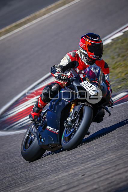 0232-260526NBR-026_232 | Deine Full-Service-Agentur für ✔️Videoproduktionen und ✔️Motorsportfotografie Jetzt Angebot anfragen!