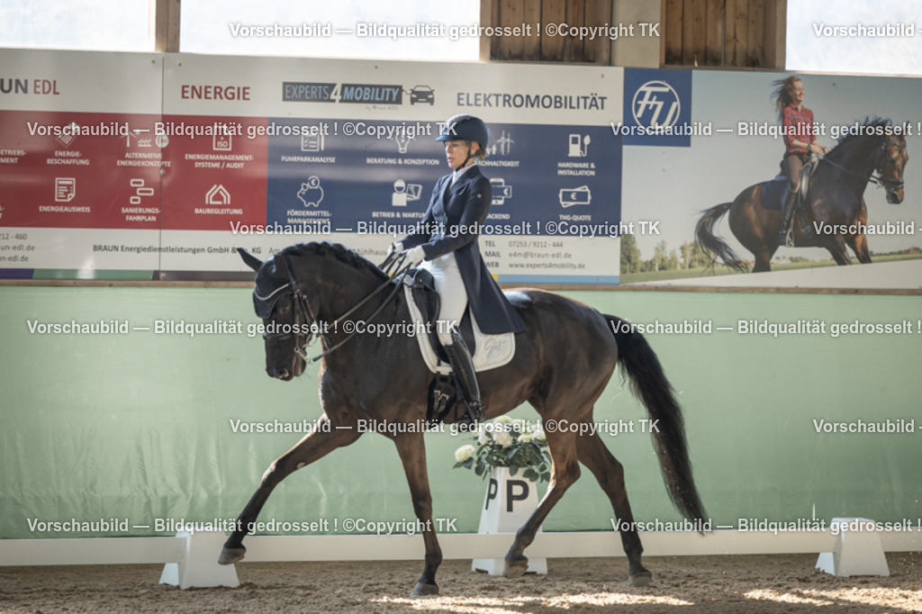 _D5A1122 | Emotionale Pferde- & People-Fotografie rund um Heidelberg, Leimen & Umgebung. Natürliche Fotos von Pferd, Mensch & Familie. Jetzt Termin sichern!