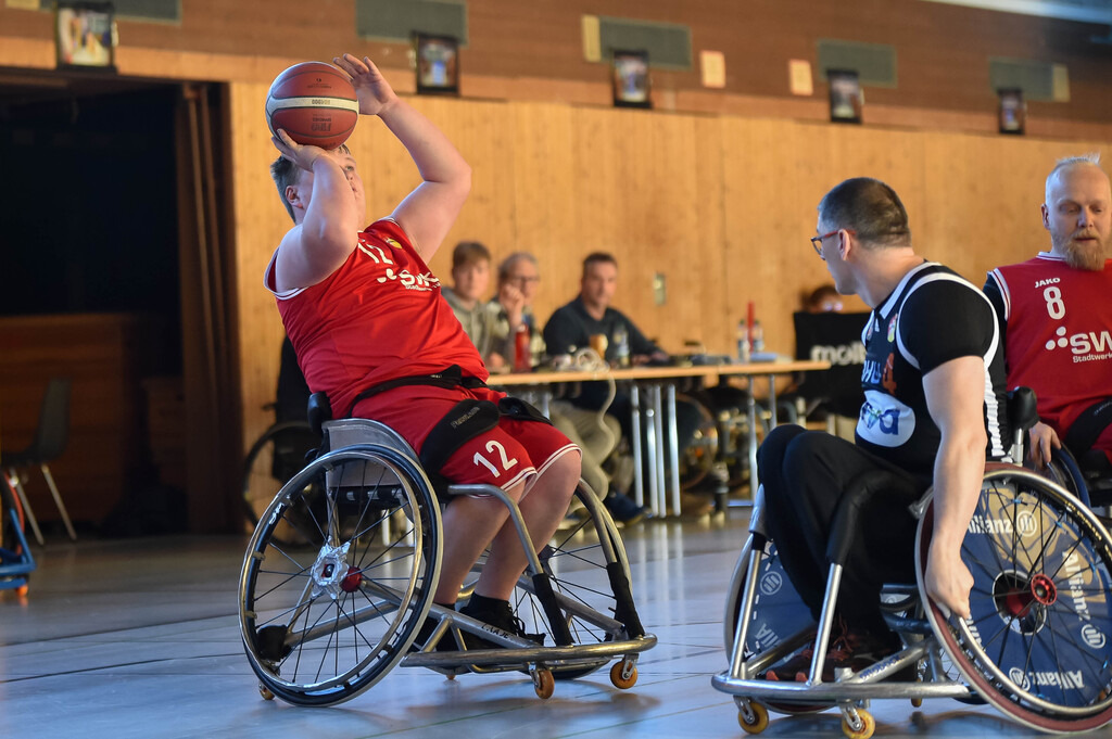 2025-02-01-0154 | Ralph Kunze - Realisiert mit Pictrs.com