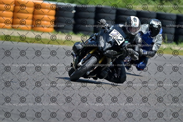 26BT02-1782 | markuskiefer.com - Realisiert mit Pictrs.com