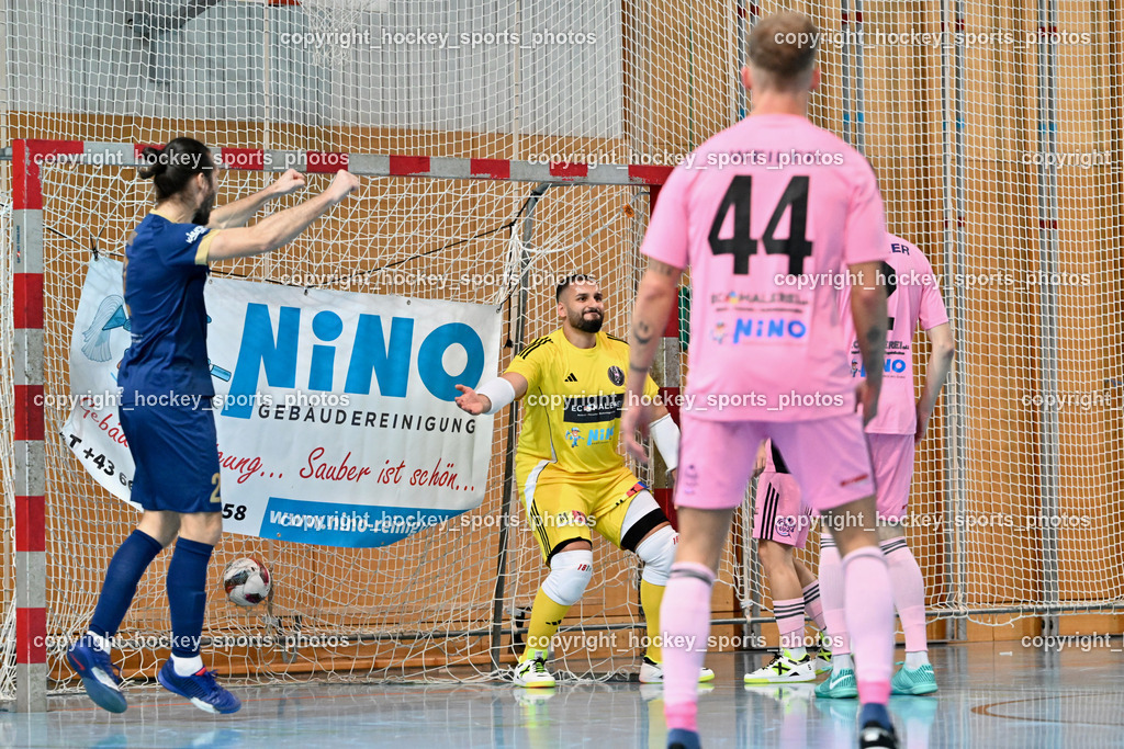 Carinthia Flamengo Futsal Club vs. Futsal Klagenfurt | #2 Nikola Jandric Futsal Klagenfurt, #1 Youssef Helal Carinthia Flamengo, #44 Miha Kostanjsek Carinthia Flamengo, Tor Futsal Klagenfurt, Carinthia Flamengo Futsal Club vs. Futsal Klagenfurt, Carinthia Flamengo Futsal Club vs. Futsal Klagenfurt am 01.12.2024 in Klagenfurt (Ballspielhalle Viktring), Austria, (Photo by Bernd Stefan)