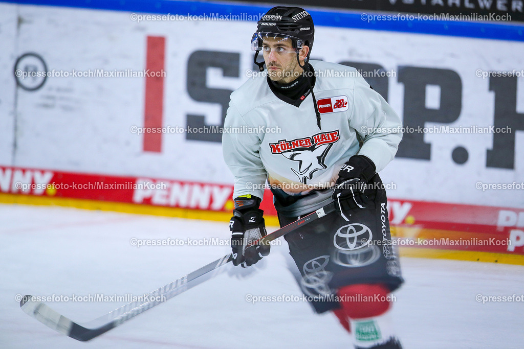 KoeDEL08032402102 | 08.03.2024, Köln, Eishockey, Penny DEL, 52. Spieltag, Lanxess-Arena, Kölner Haie - Adler Mannheim: Nicholas Bailen (Kölner Haie)