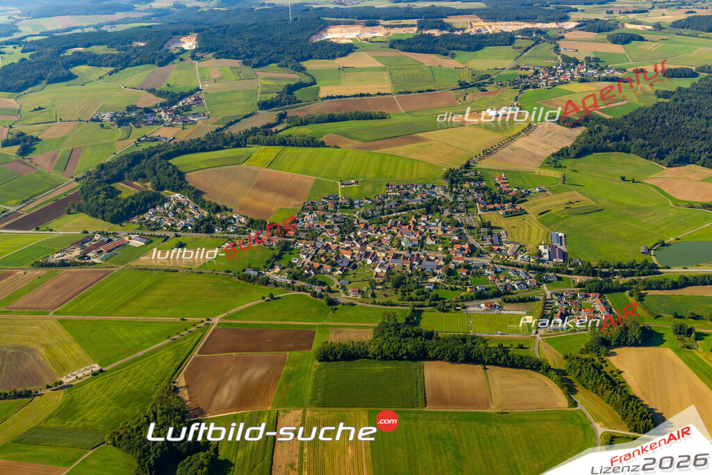 Das Luftbild zeigt :  Gebenbach - Die Luftaufnahme wurde 2024 vom UL-Flugzeug aus erstellt ( keine Drohne ) - Hochauflösende Luftaufnahme - Für grossformatige Ausdrucke geeignet. Die Geschenkidee !Mit Lizenz und Bildrechte bestellbar