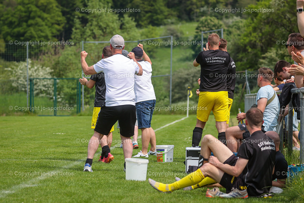 BQ3I6943 | 21.05.2023; Kreisoberliga West; Rasenplatz Medenbach; SSV Medenbach - SG Türk-Ata/Türkgücü Wetzlar; Ergebnis: 1:2 (1:0)