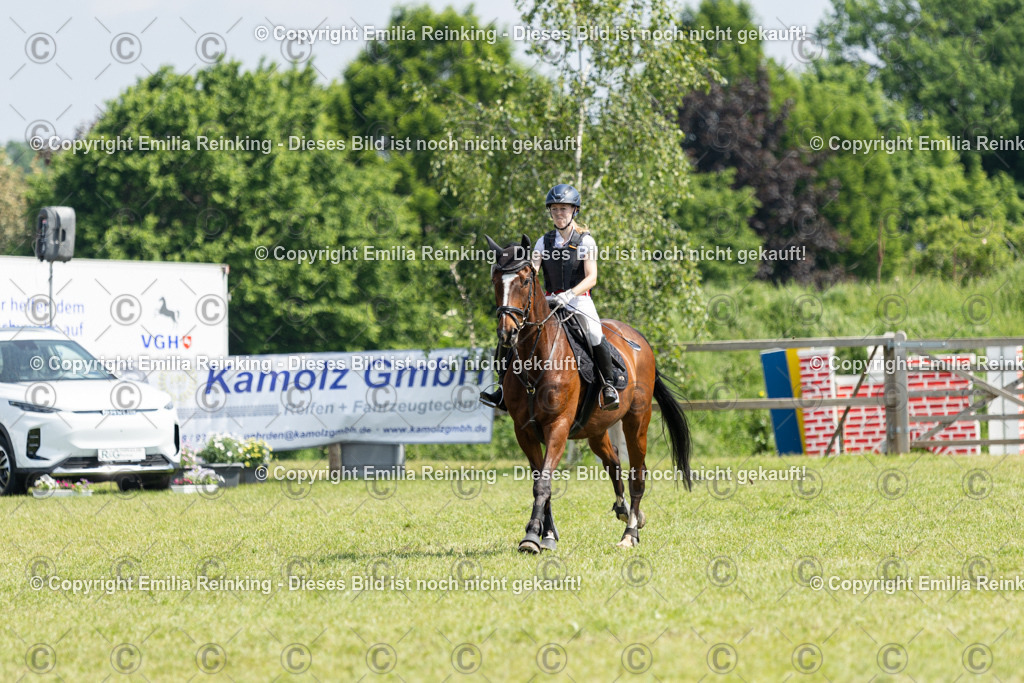 CL5A3292 | Emilia Reinking Fotografie - Realisiert mit Pictrs.com