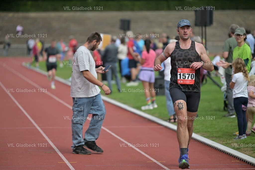 2026-08-23_Sparkassenlauf_10KM_KH_001359 | Die Fotografen - Realisiert mit Pictrs.com